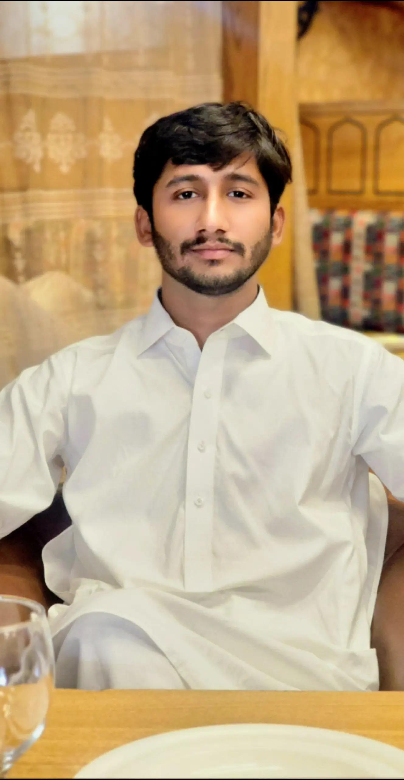 @꧁❤•༆عبدالرحمن {بٹ}༆•❤꧂
