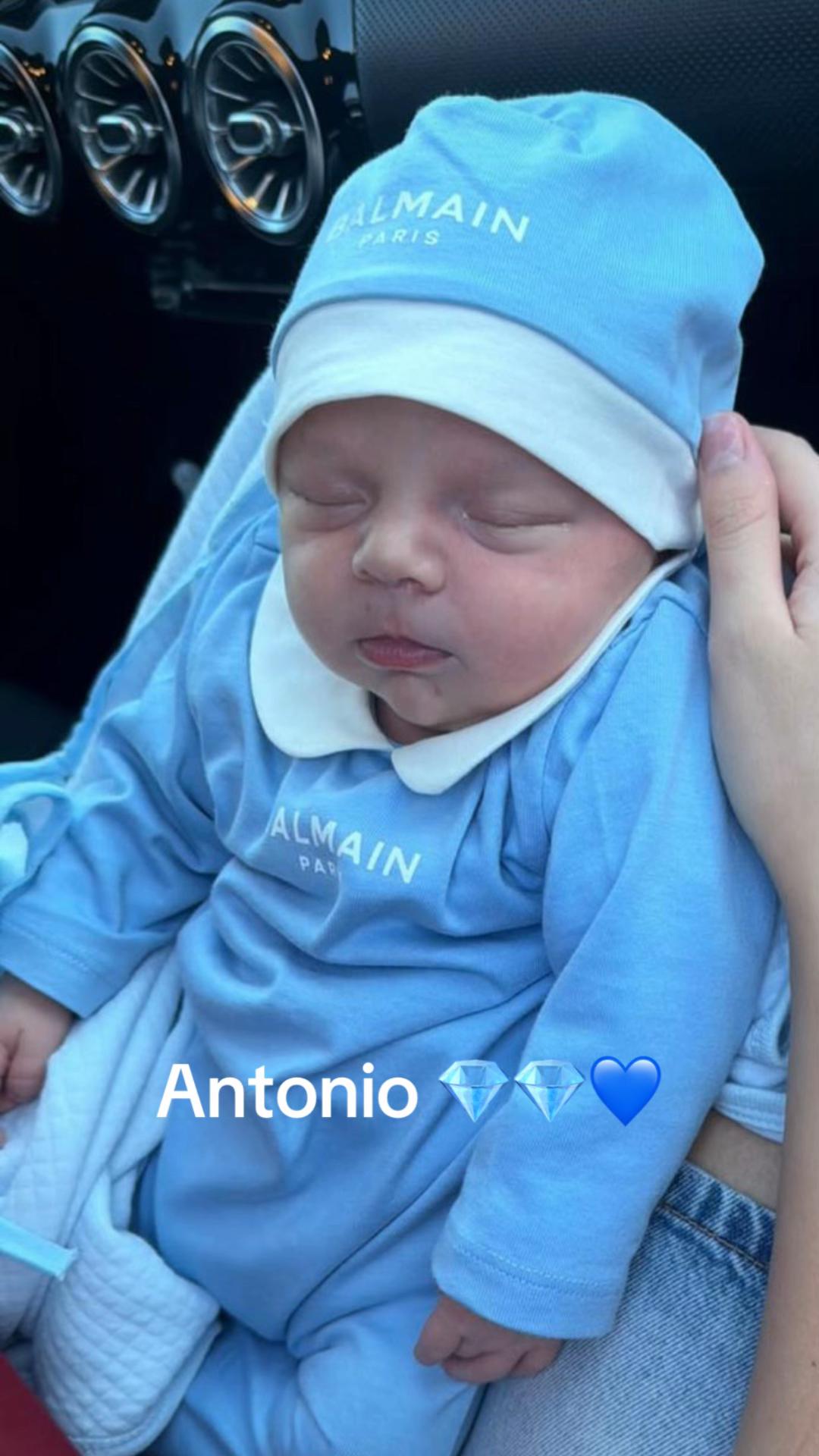@antonellaantonio_