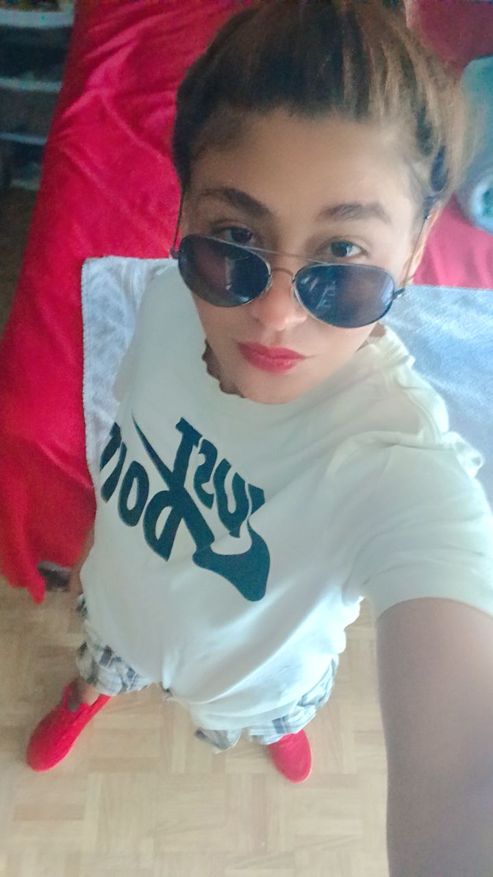 @Lesly sarai Portillos