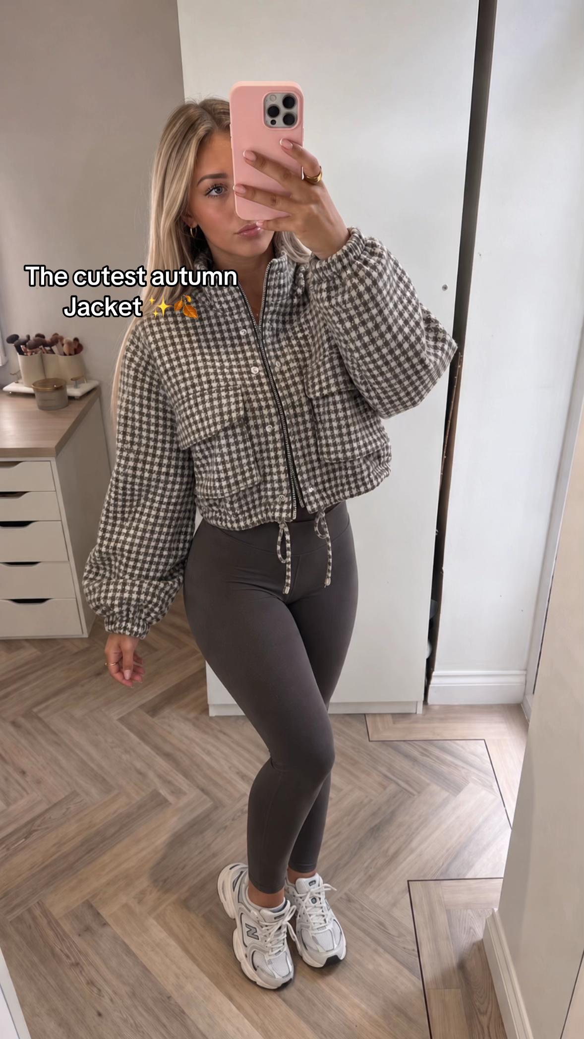 @ella.rosexoxo