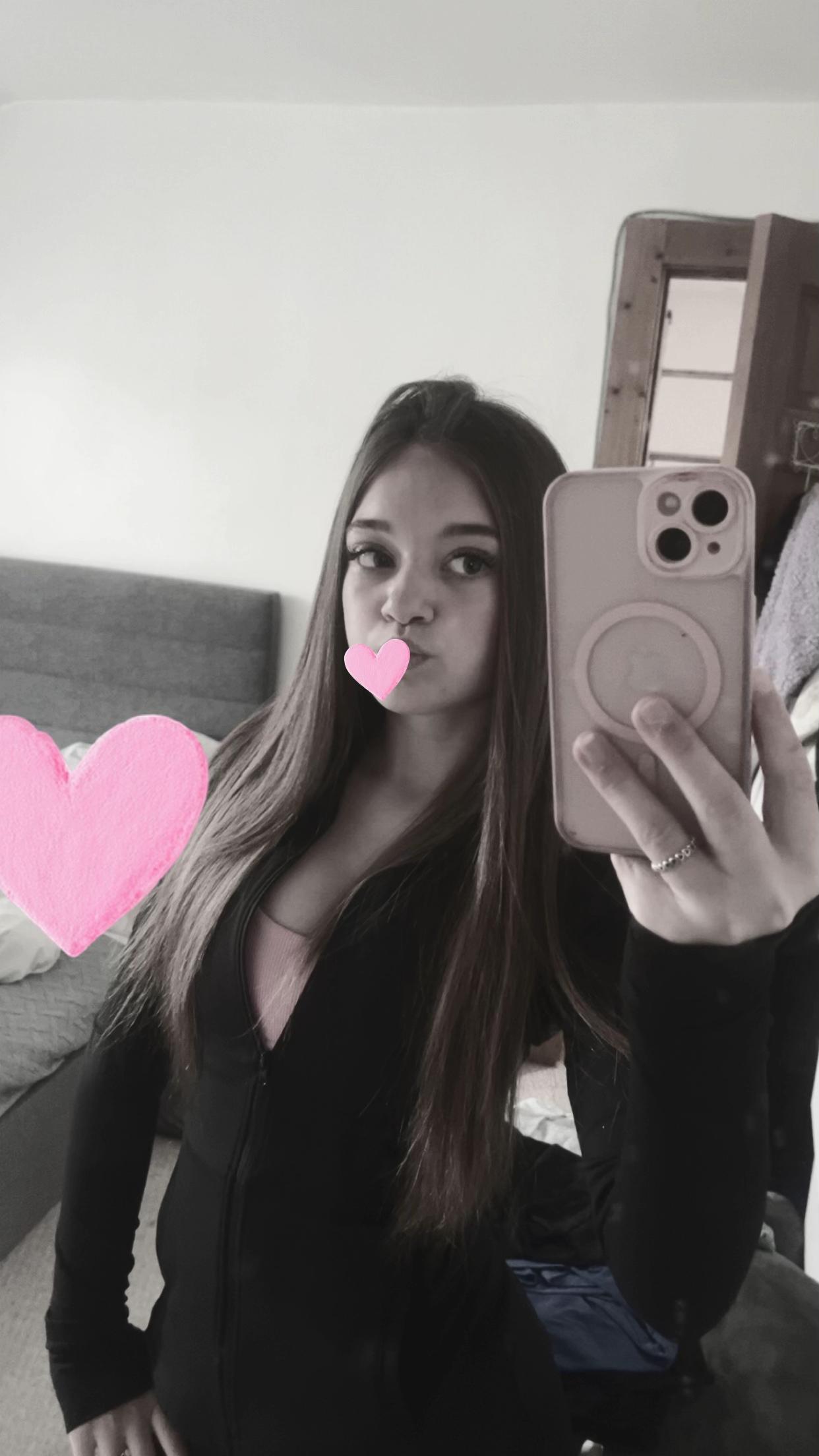 @Hollie Brown❣️🌺