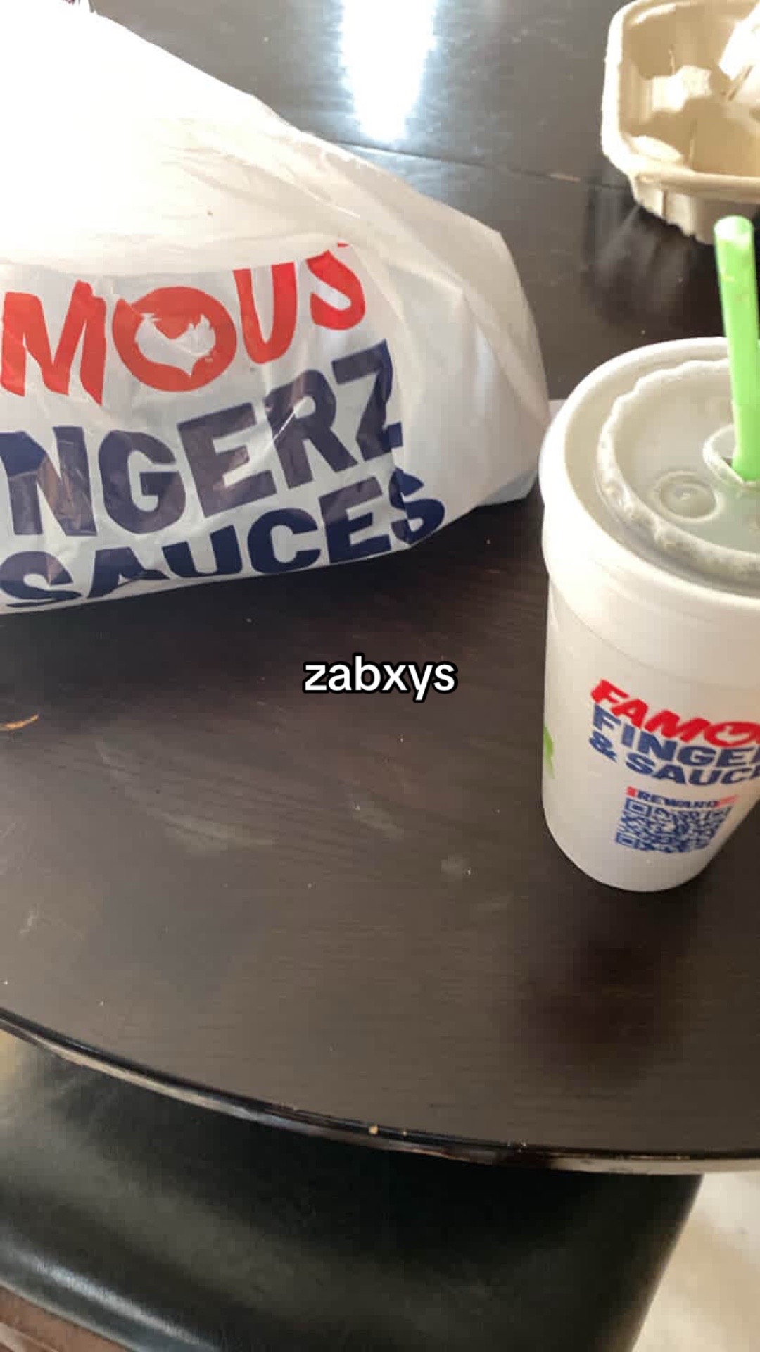 @.𝘱𝘪𝘯𝘬𝘺𝘧𝘪𝘯𝘨𝘦𝘳