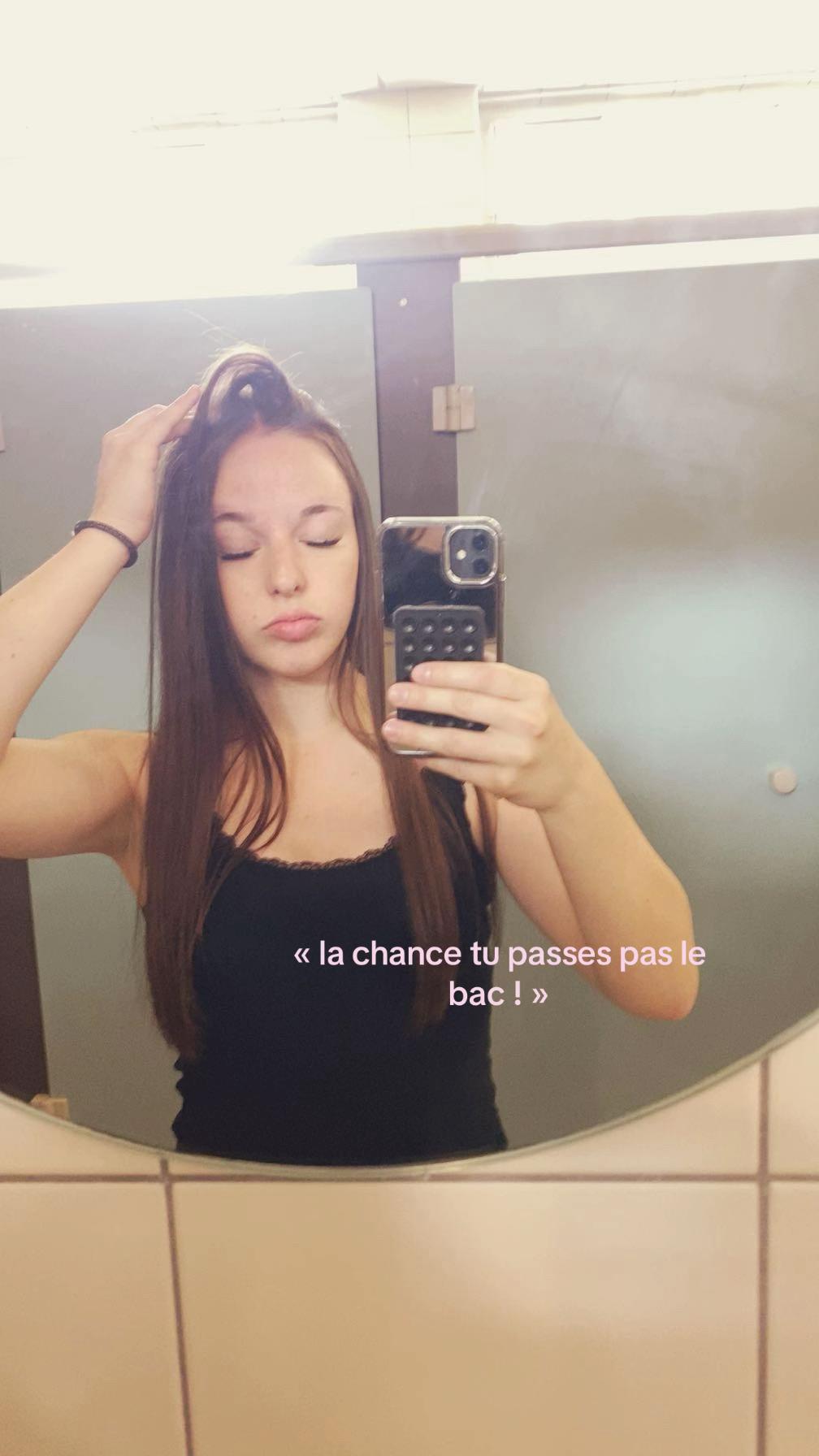@𝐬𝐮𝐳𝐢𝐞