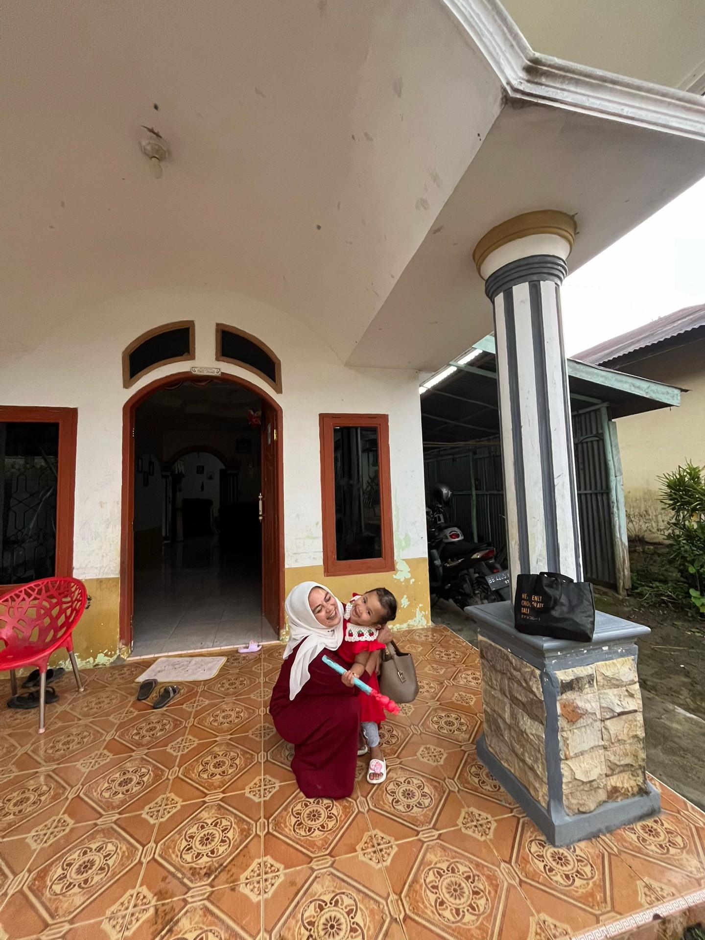 @Nona Manis Lubis