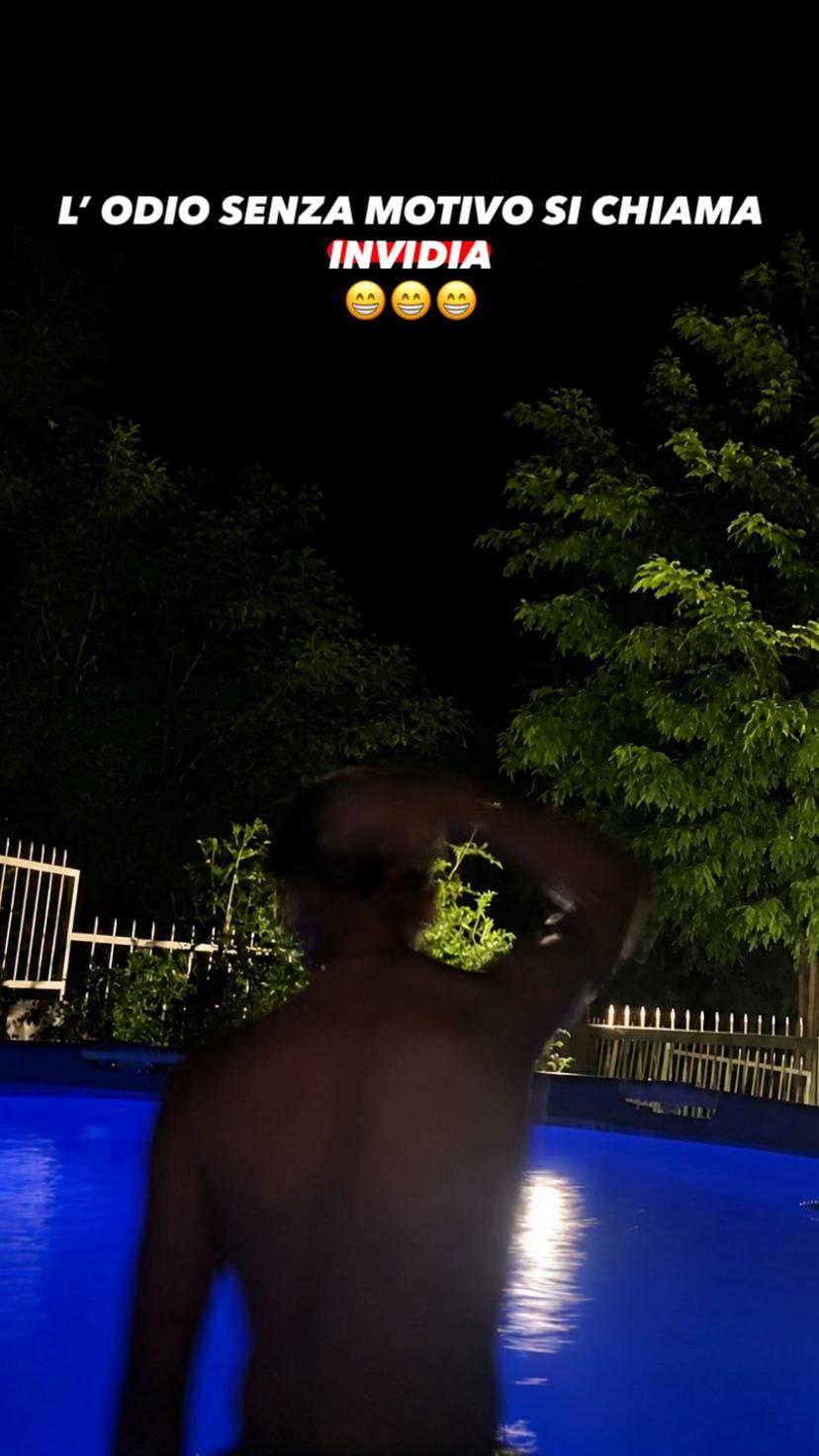 @_riccardoruggerii