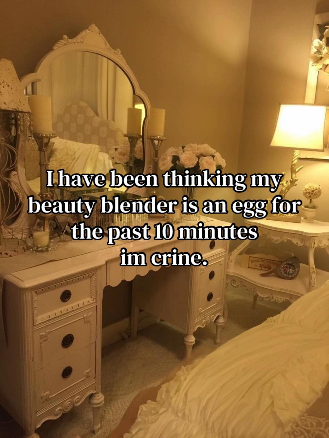 @🧍🏼♀️