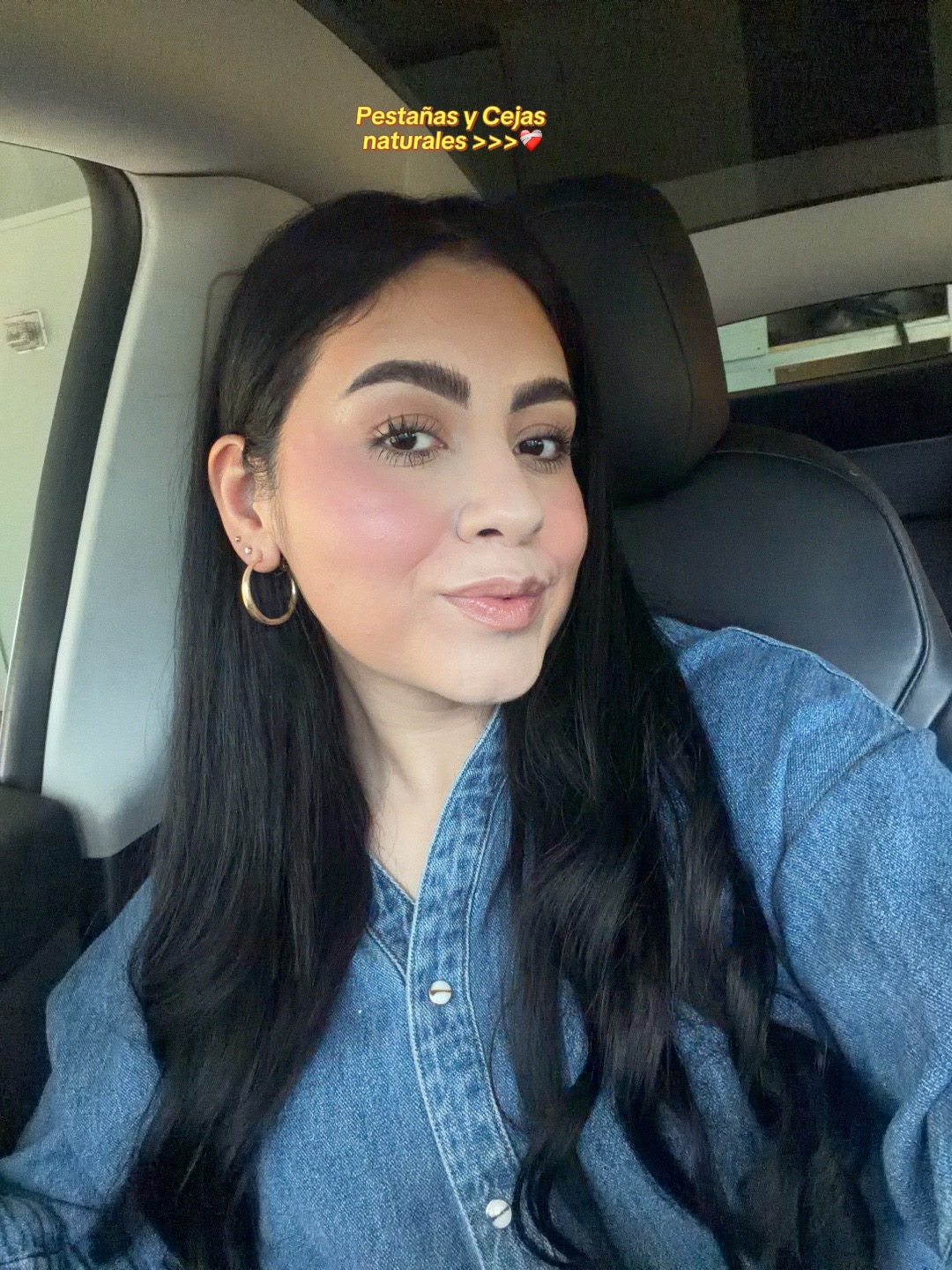 @Emily García