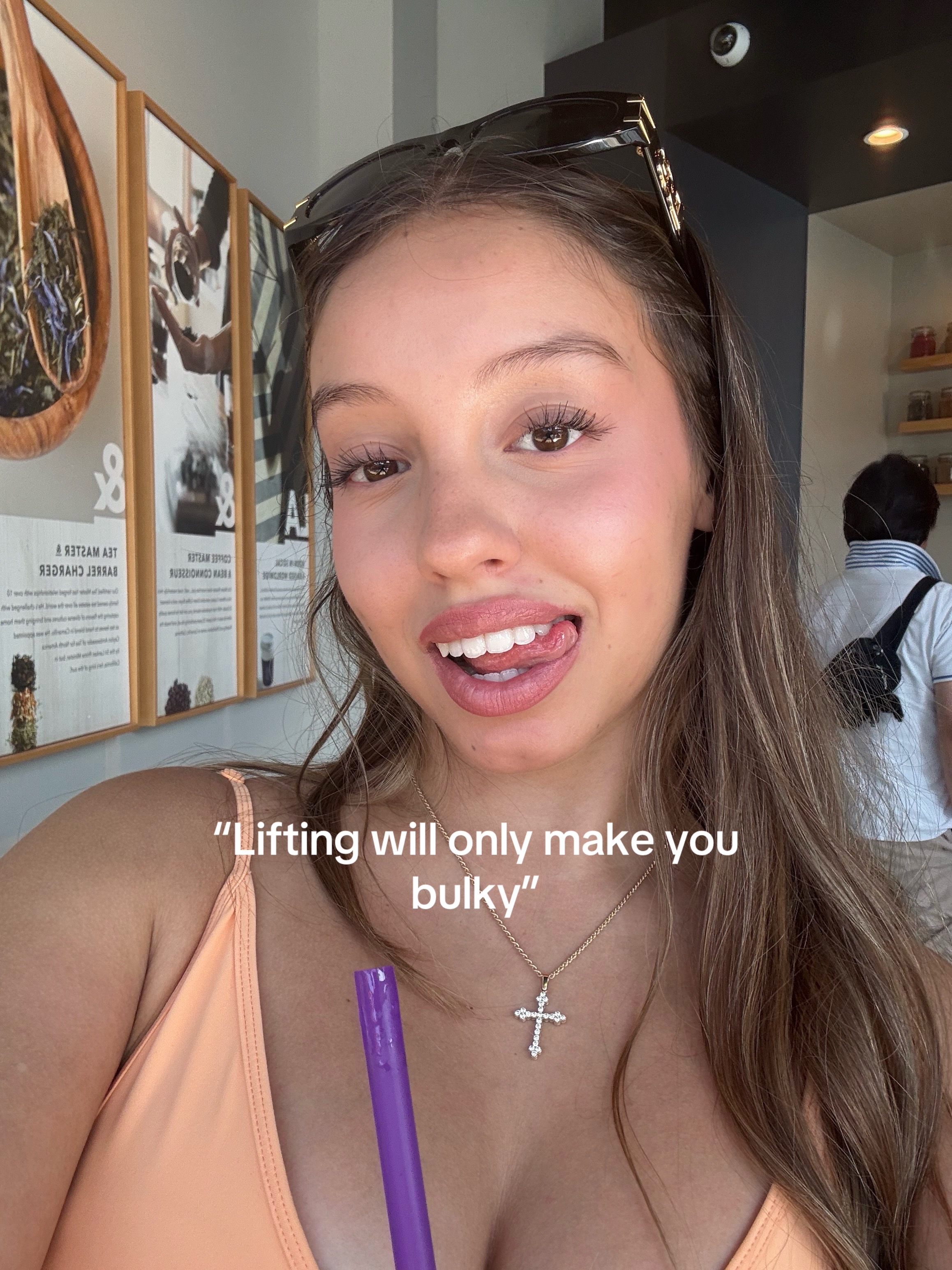 @Sophia