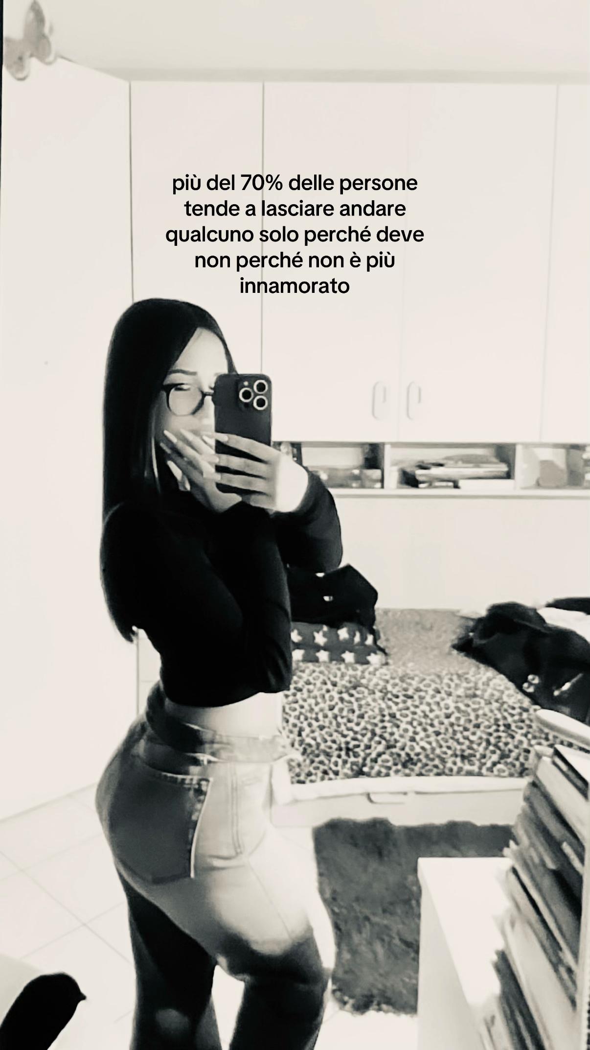 @𝟐𝟐