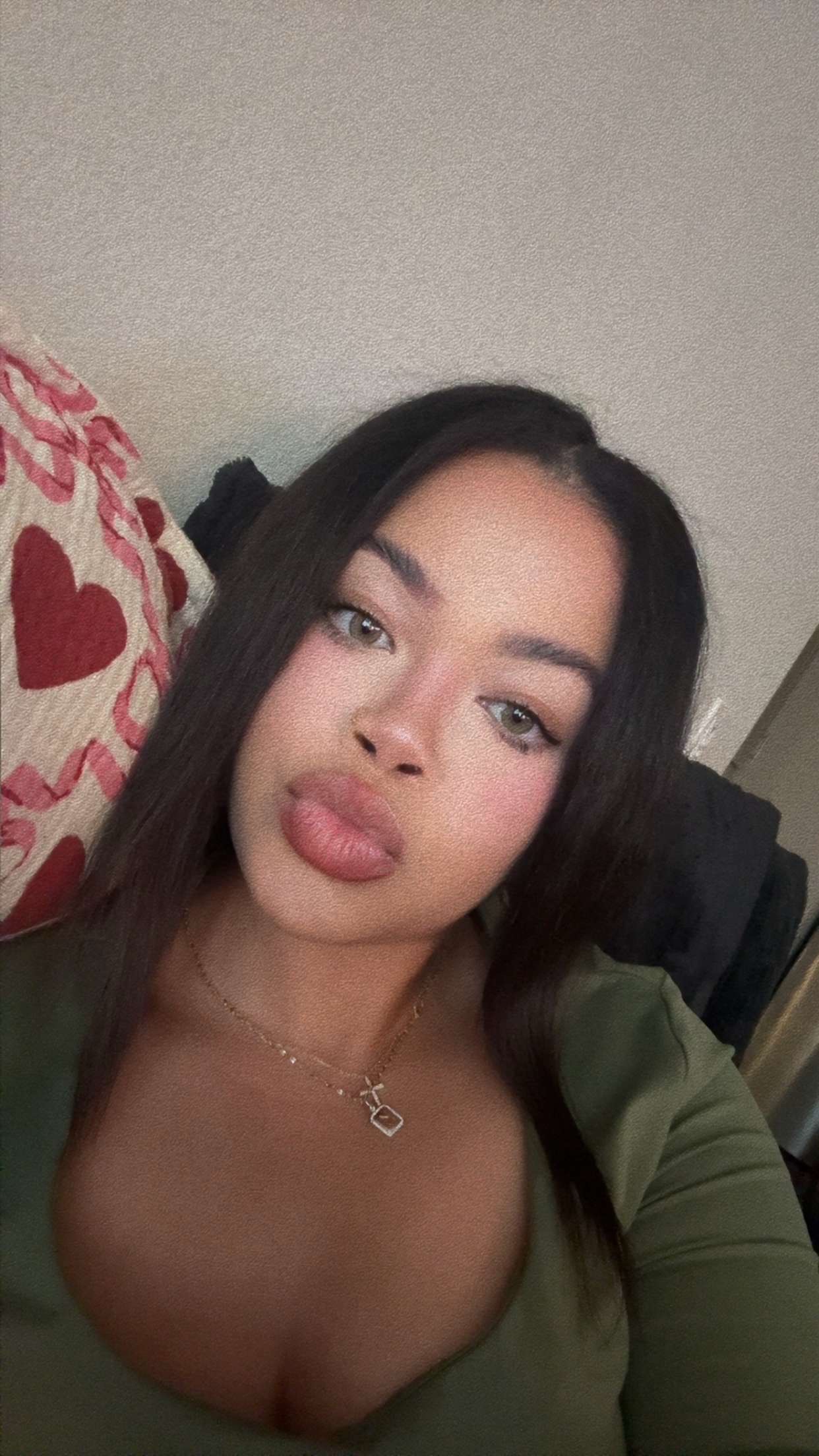 @Kaylaaa💚| lifestyle + beauty