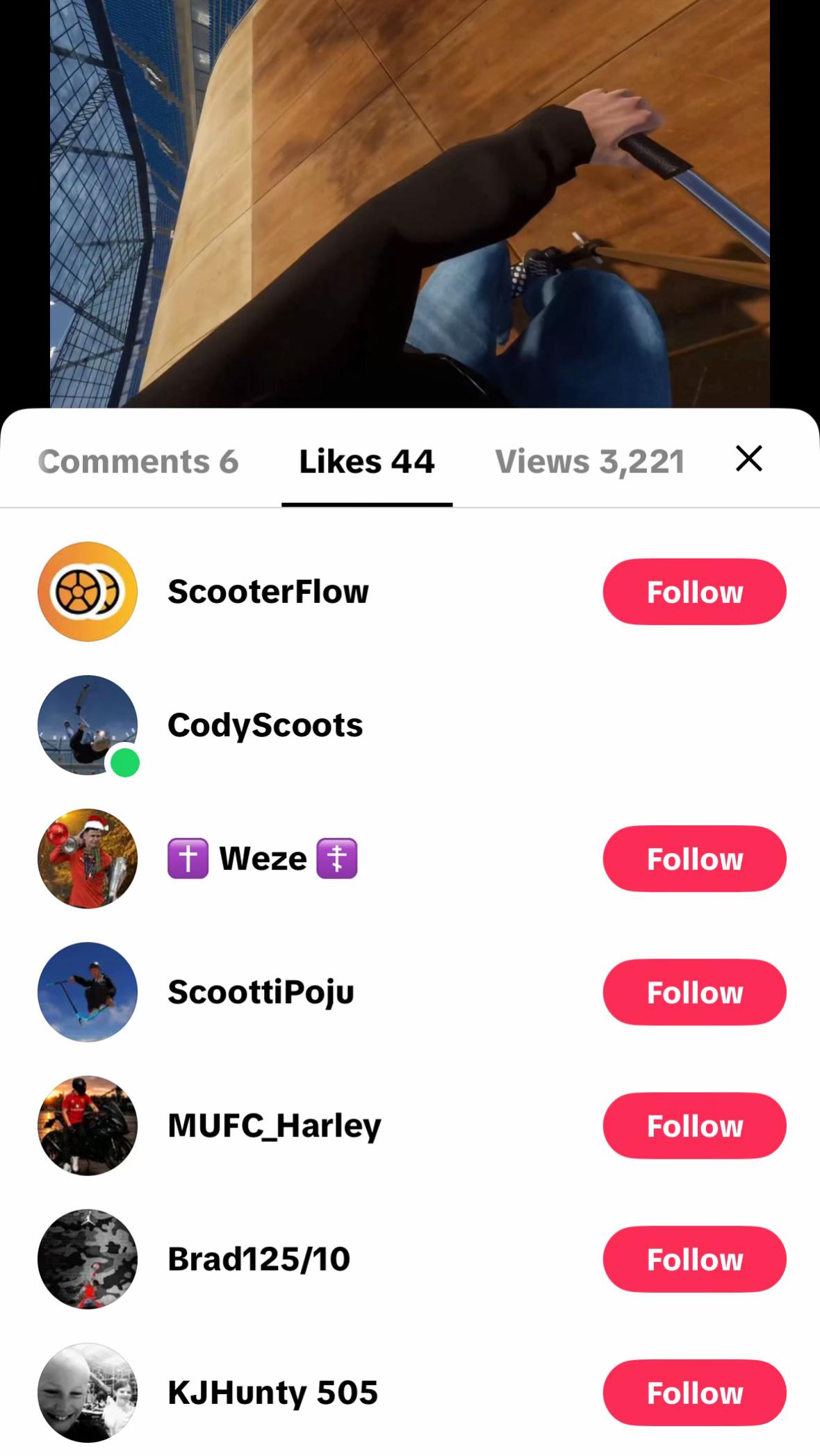@CodyScoots