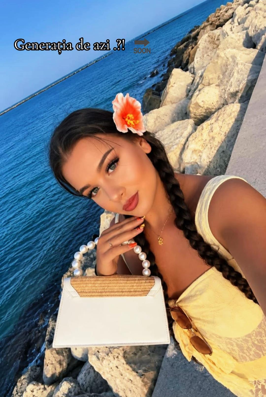 @Rafaela Elena