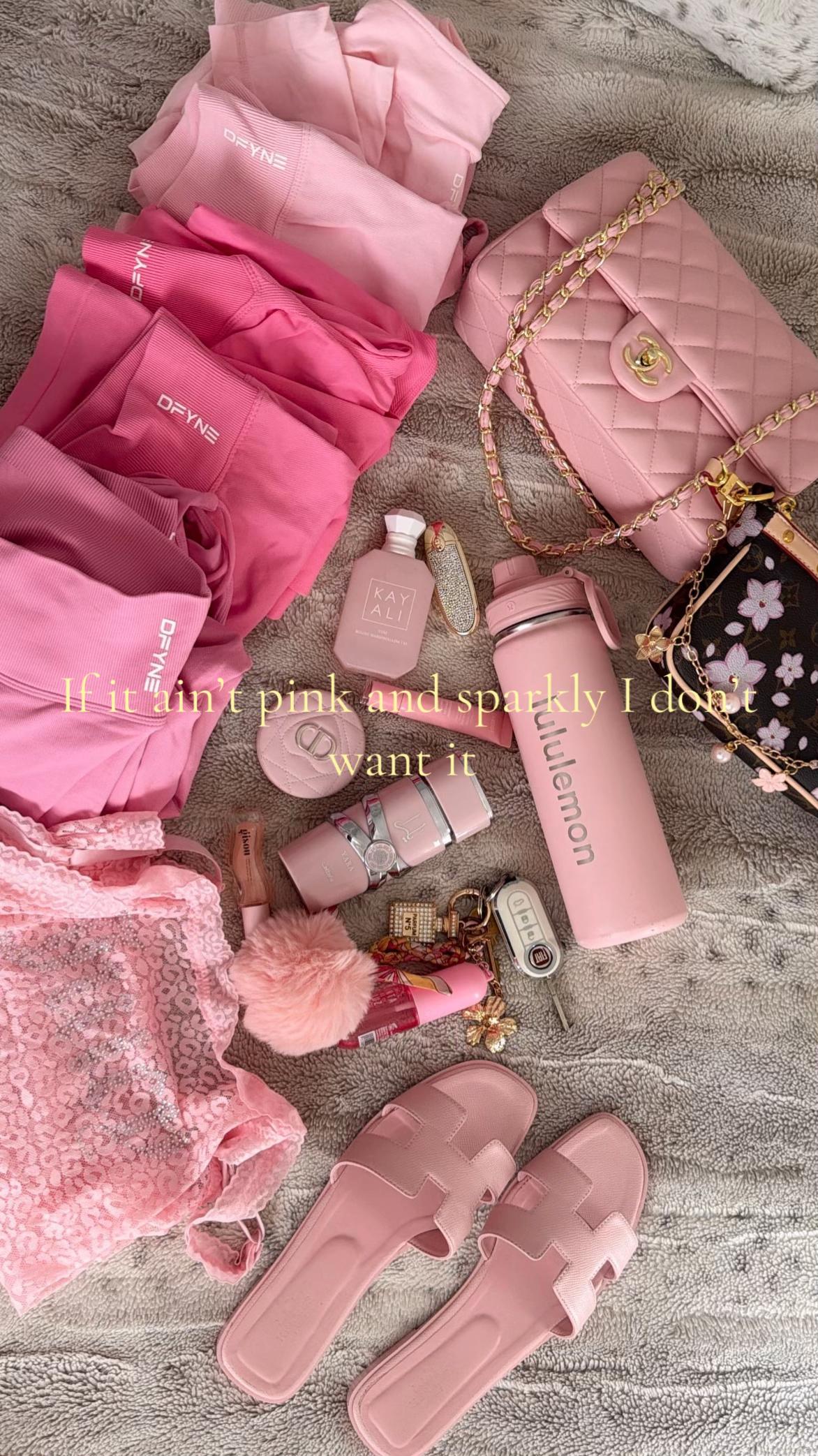 @Rhianna ☁️