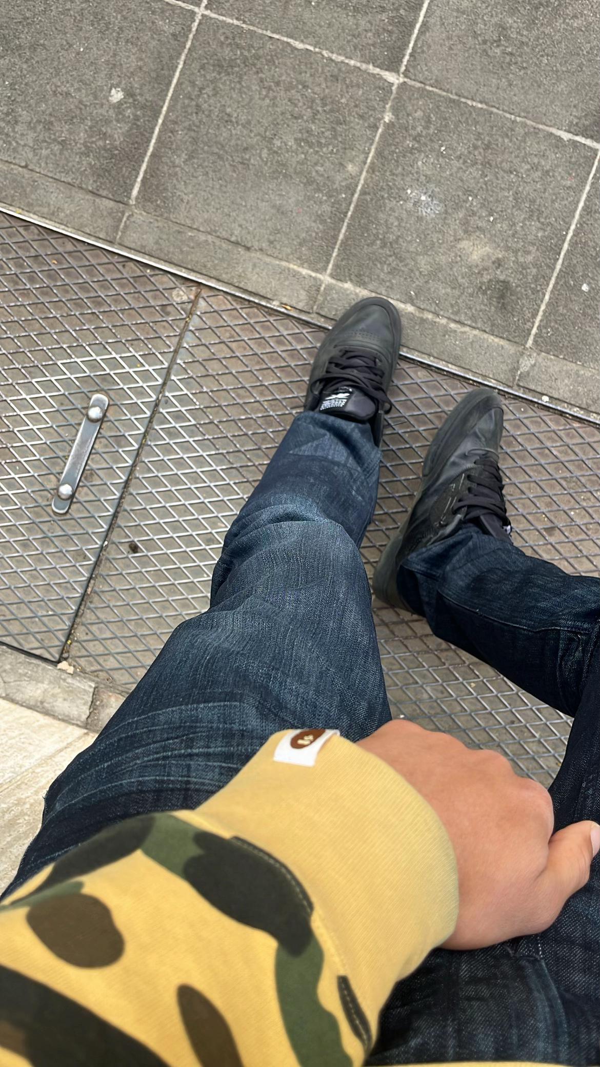 @Ariひ🧟♀️