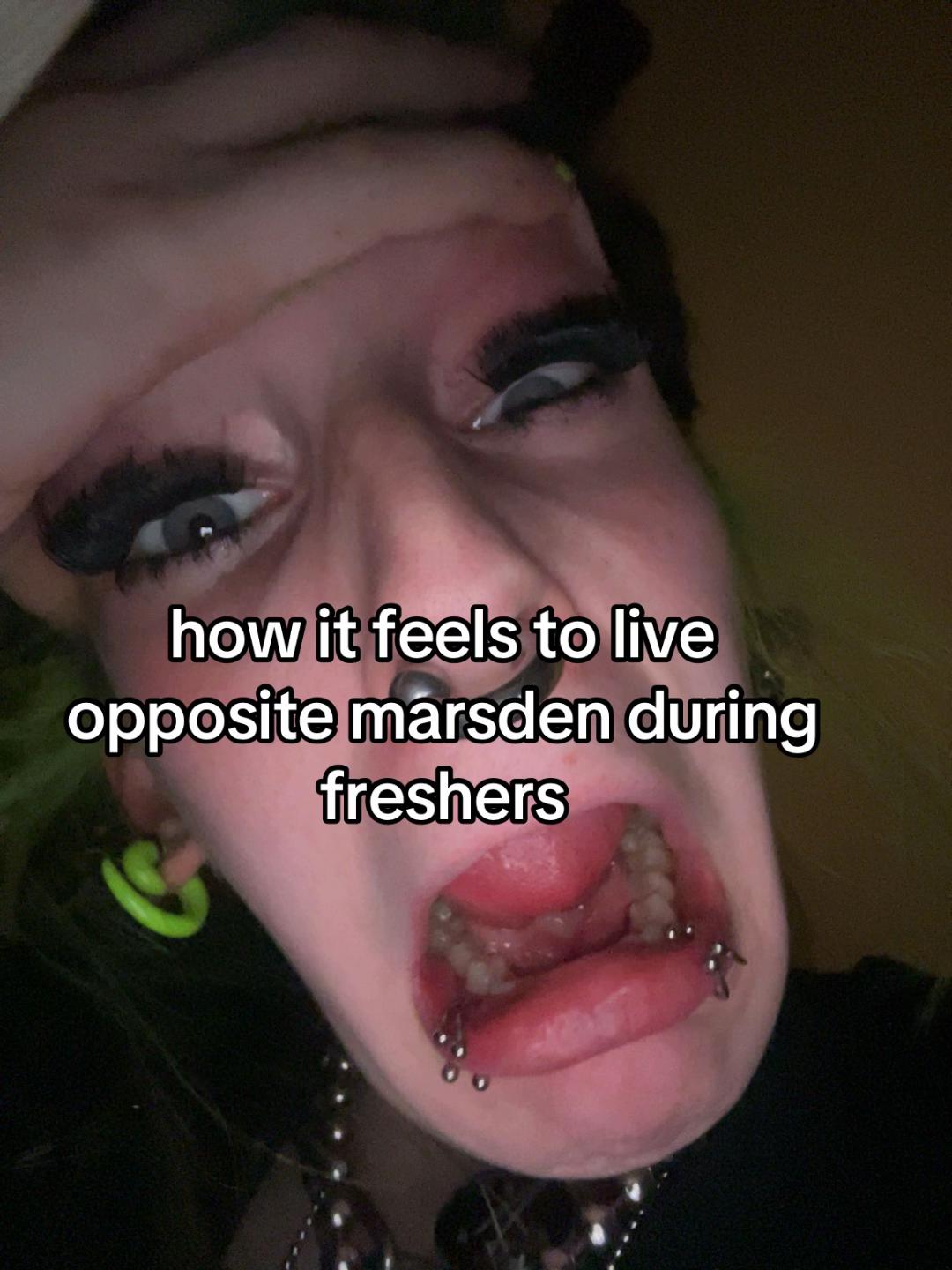 @sj ♫⃠