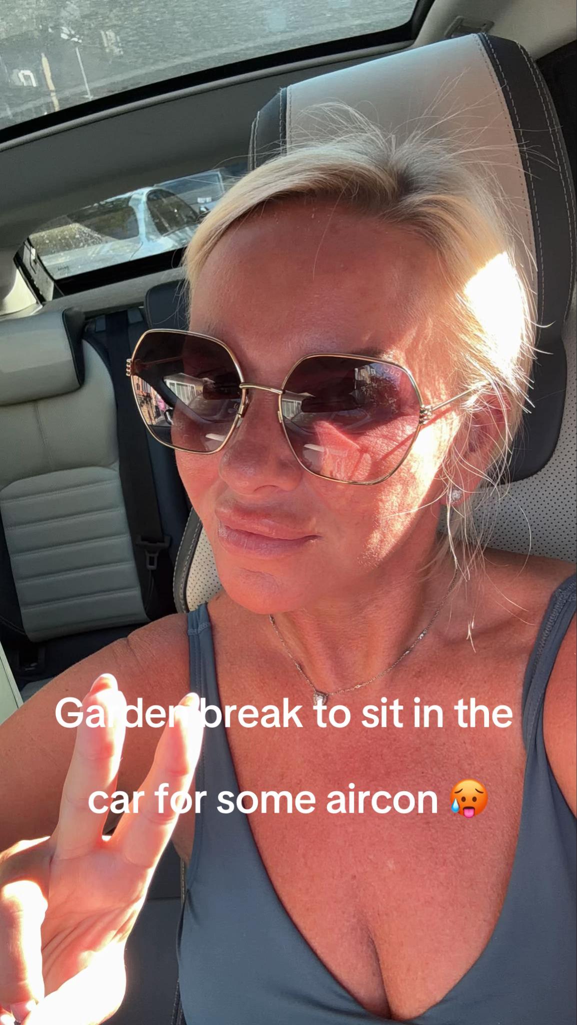 @LisaBarclay4