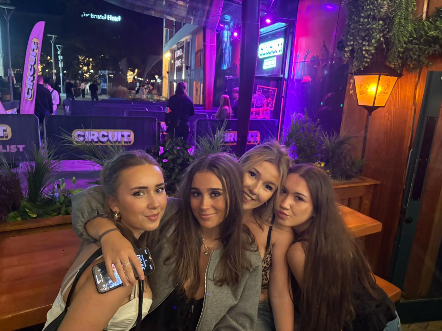 @kt