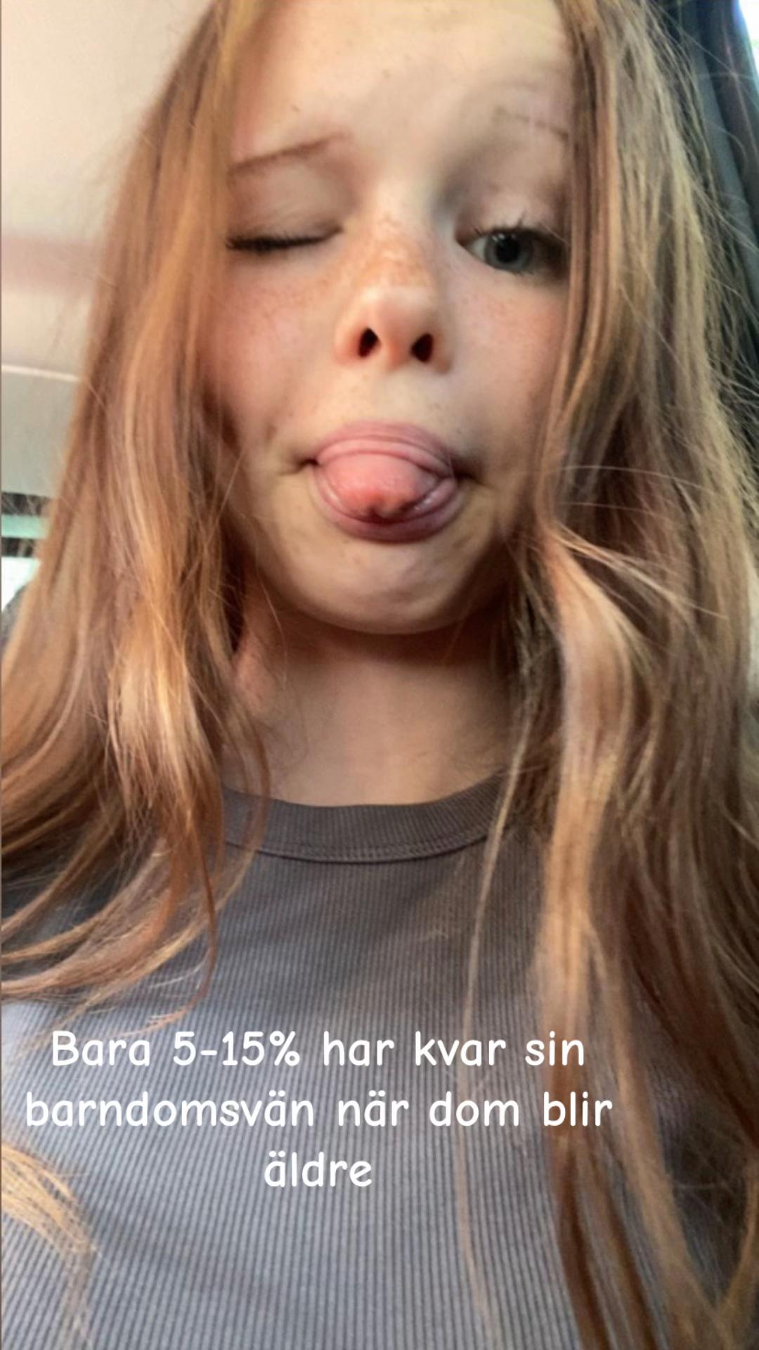 @Dum blondin🤗💕