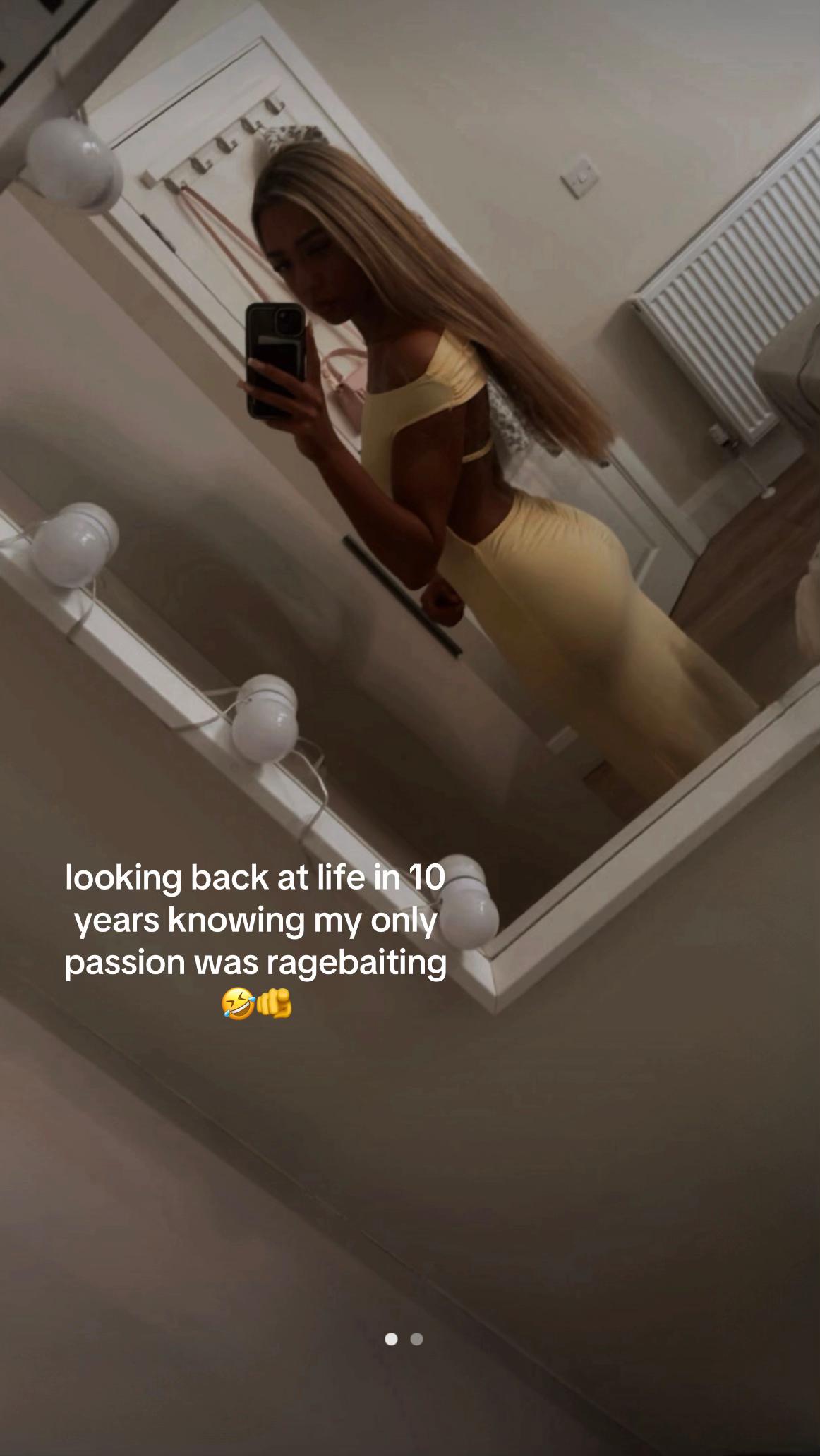 @𝑬.𝑳