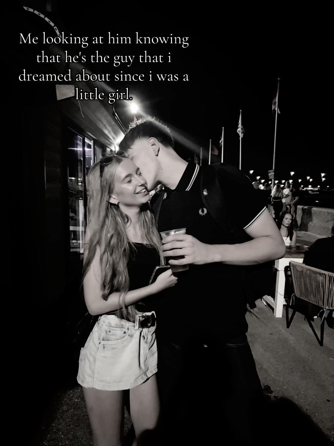 @Lily-Rae X