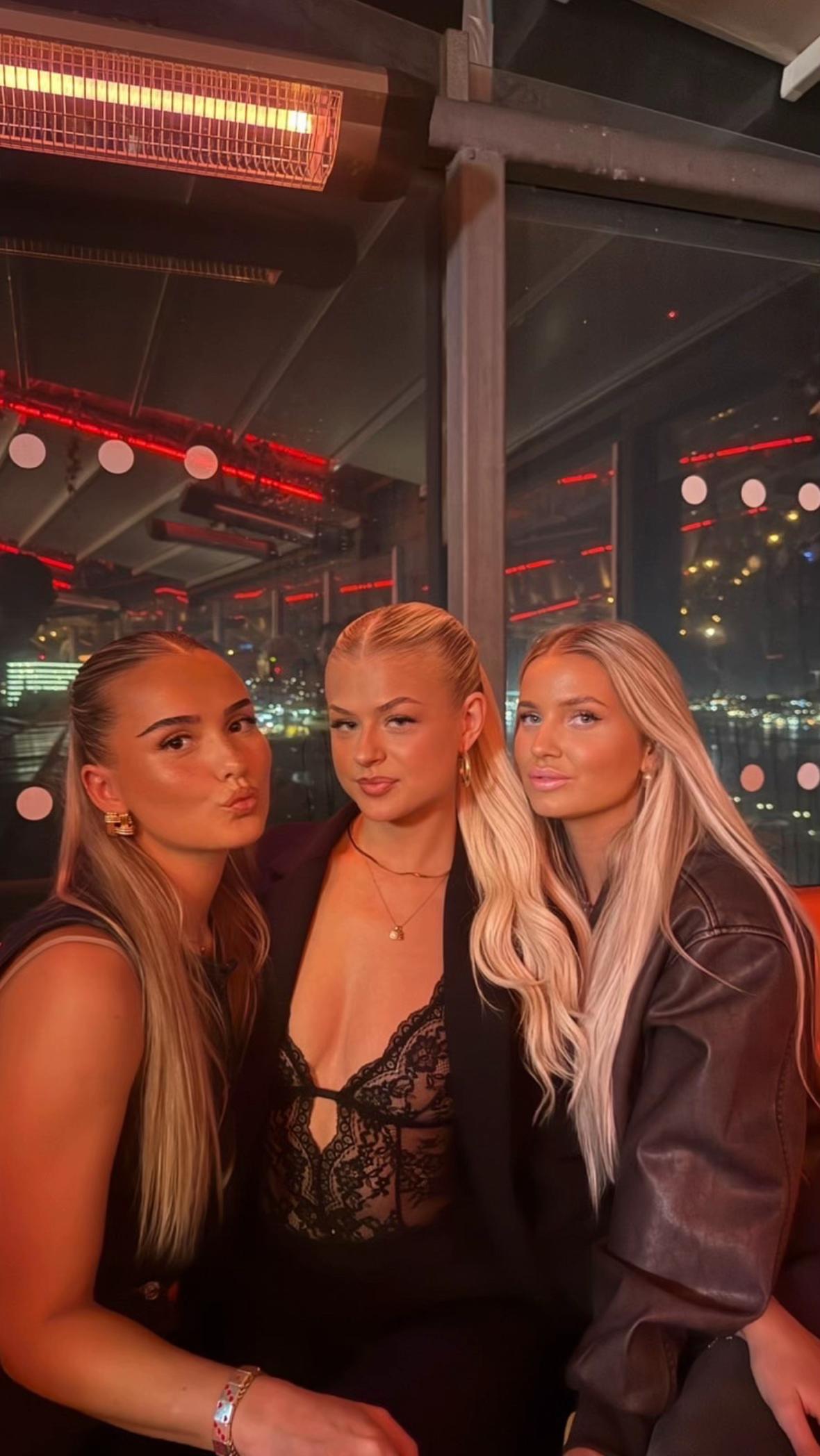 @Miikkaeela🍒🥂