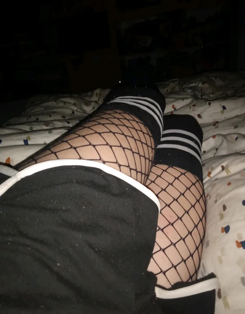 @porti the femboy λ