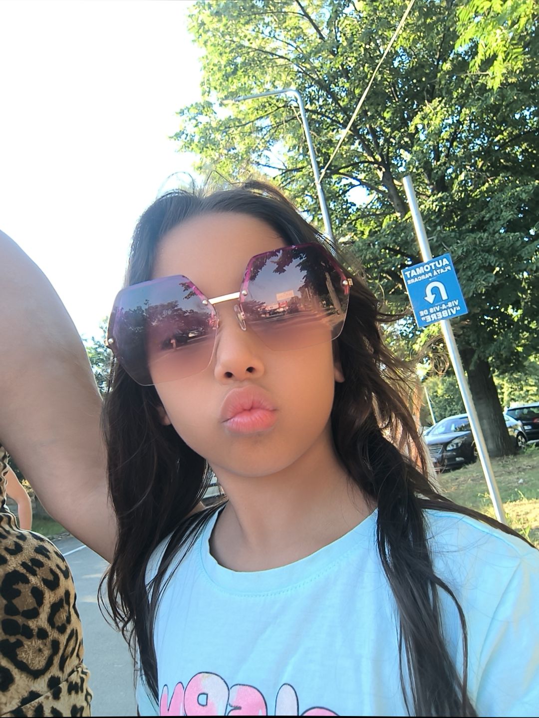 @Andreea