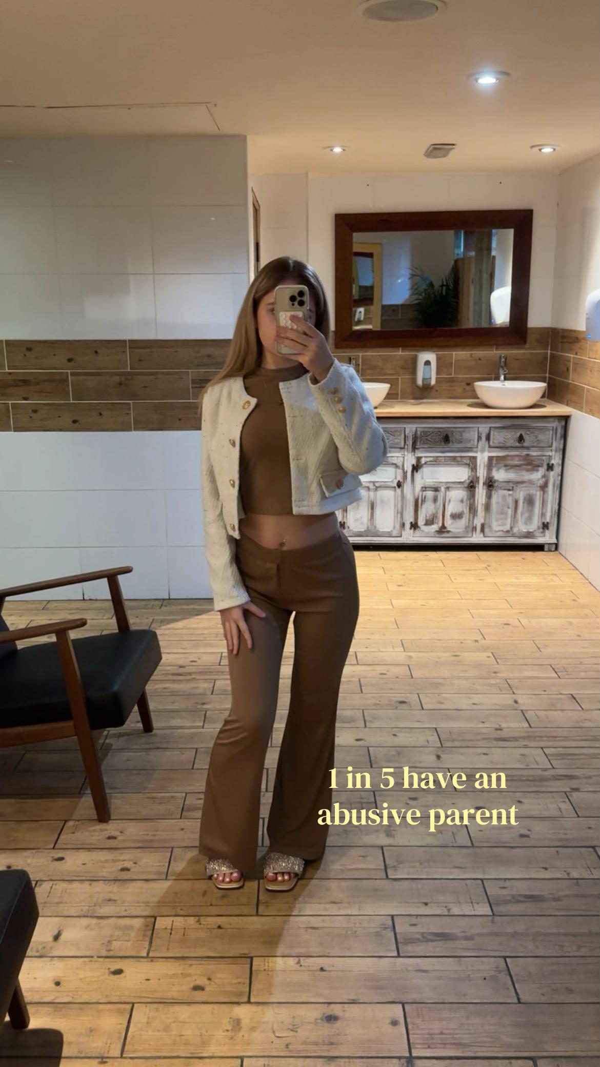 @tiahnixwyn