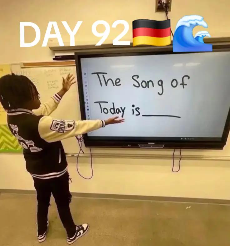 @ESC Eli🇩🇪🇬🇧🇨🇿