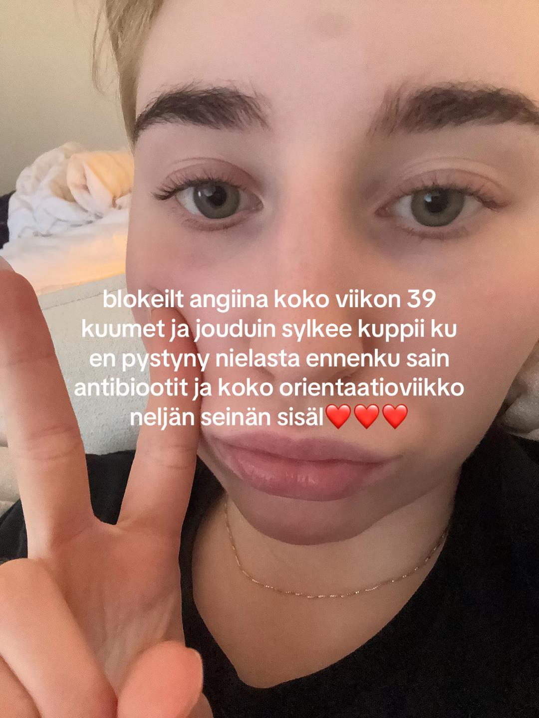 @elsajeejee