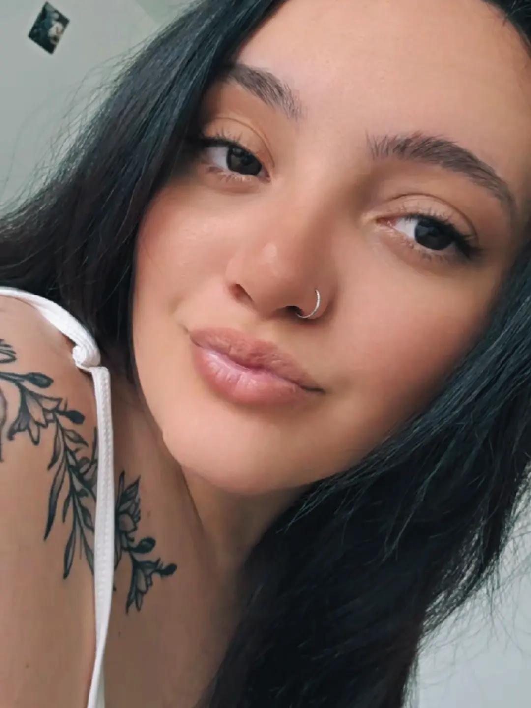 @Anuuțaaa🥰❤️👻