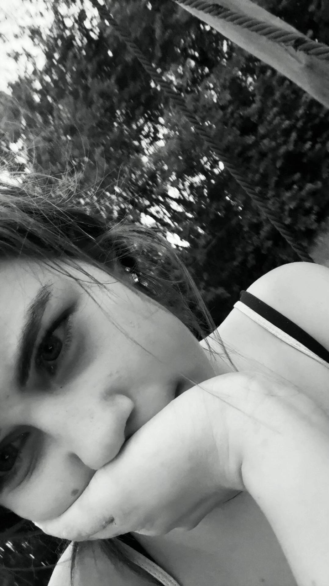 @𝐥𝐢𝐥𝐬🫶🏼x