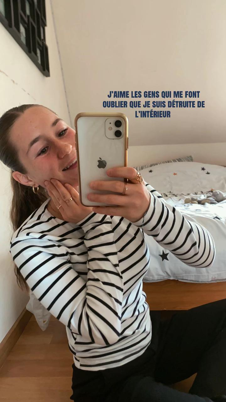 @𝐂𝐨𝐫𝐚𝐥𝐢𝐧𝐞𝐞✰
