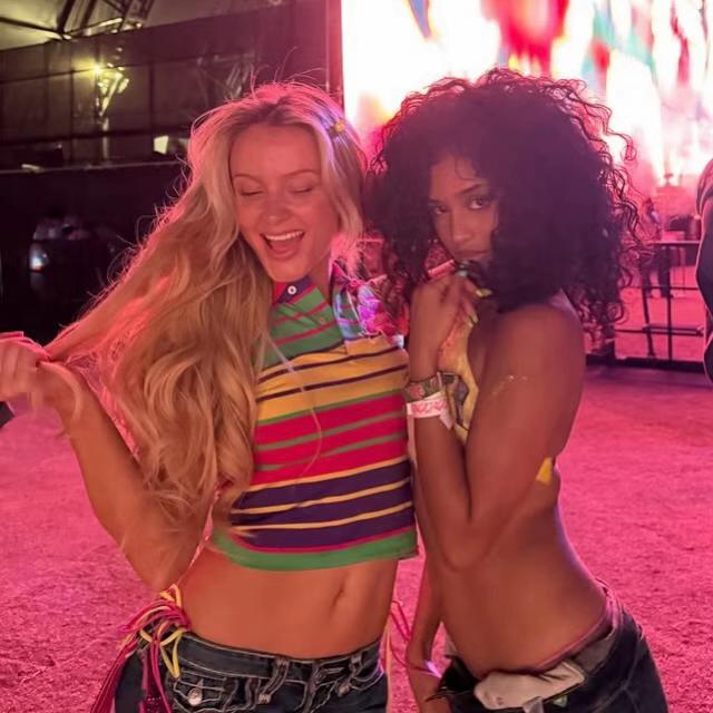 @urfavgossip.xoxo
