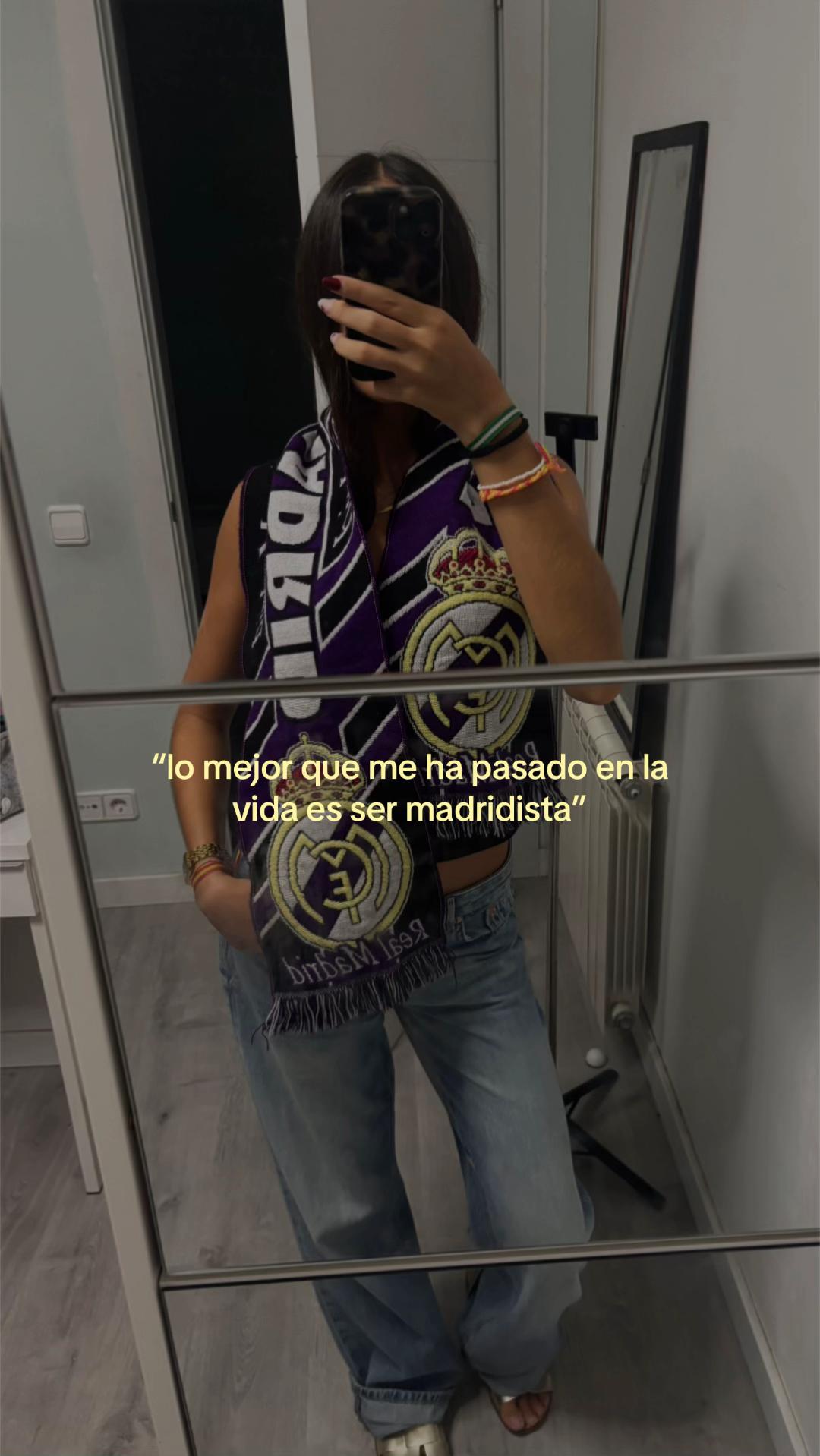 @avril con v