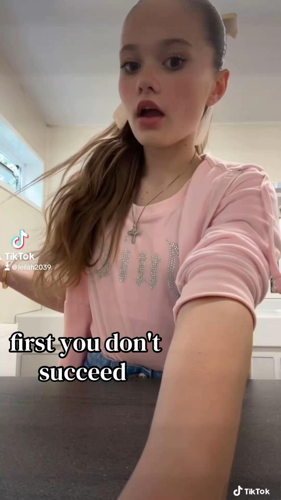 @𝐋𝐞𝐢𝐥𝐚𝐡𝐕🖤