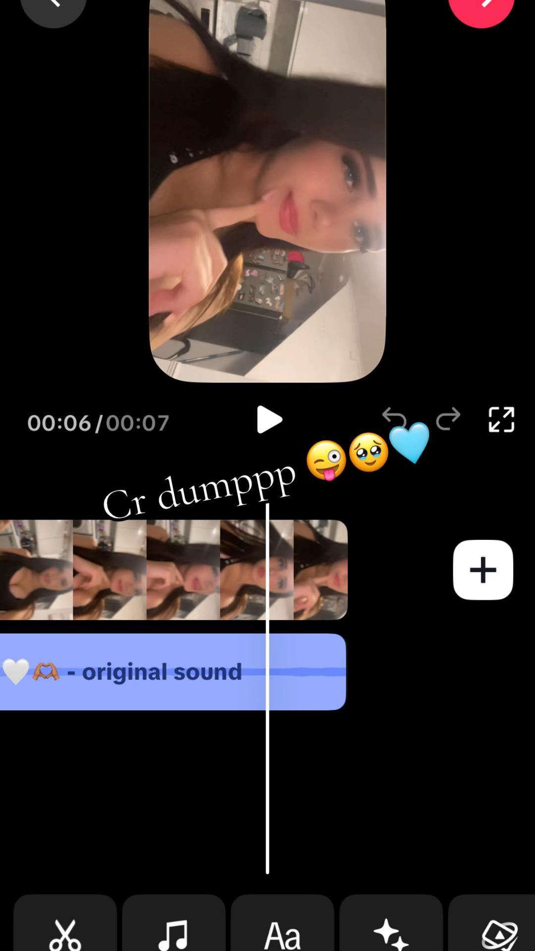 @Sophia