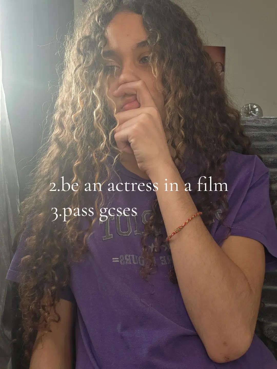 @SELINNN🎬❤️🧛♀️🤸♀️💅🏽