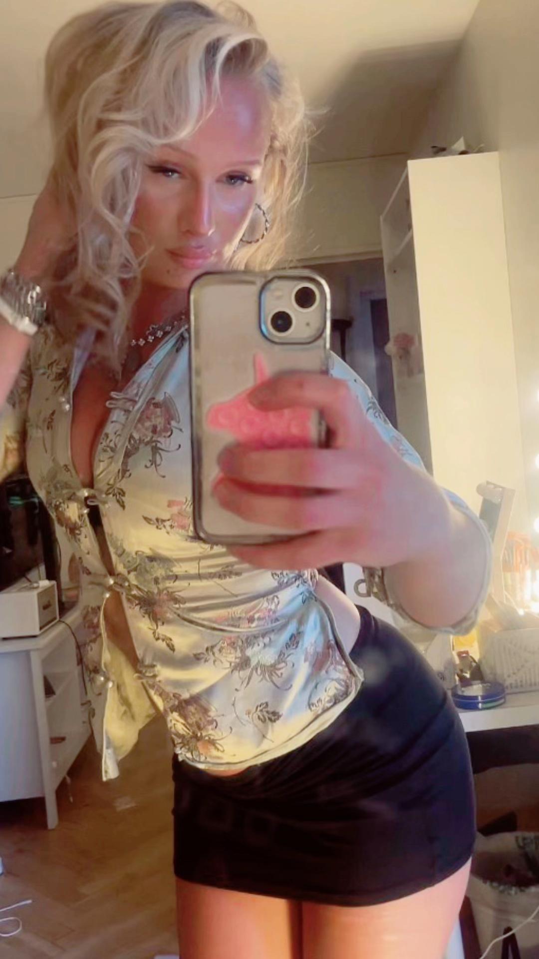 @yrmamibadgalllminauu