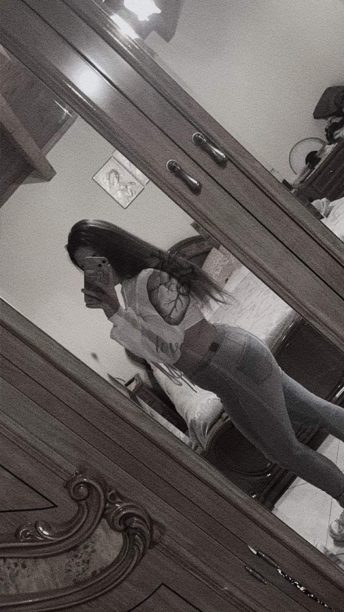 @♡🦋𝑙𝜄𝛼𝟷𝟿𝟿𝟿 🦋♡