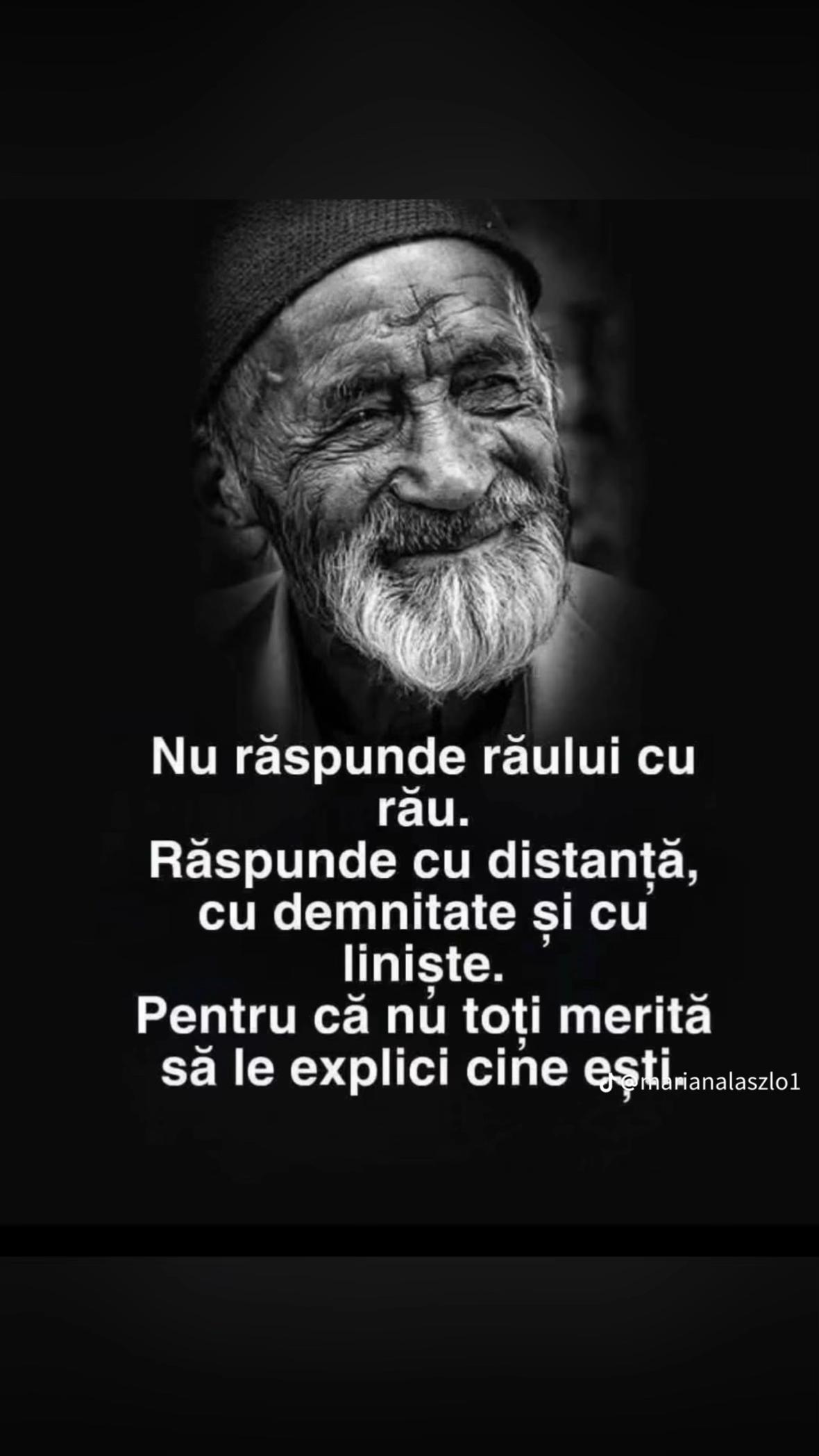 @Elena Ely