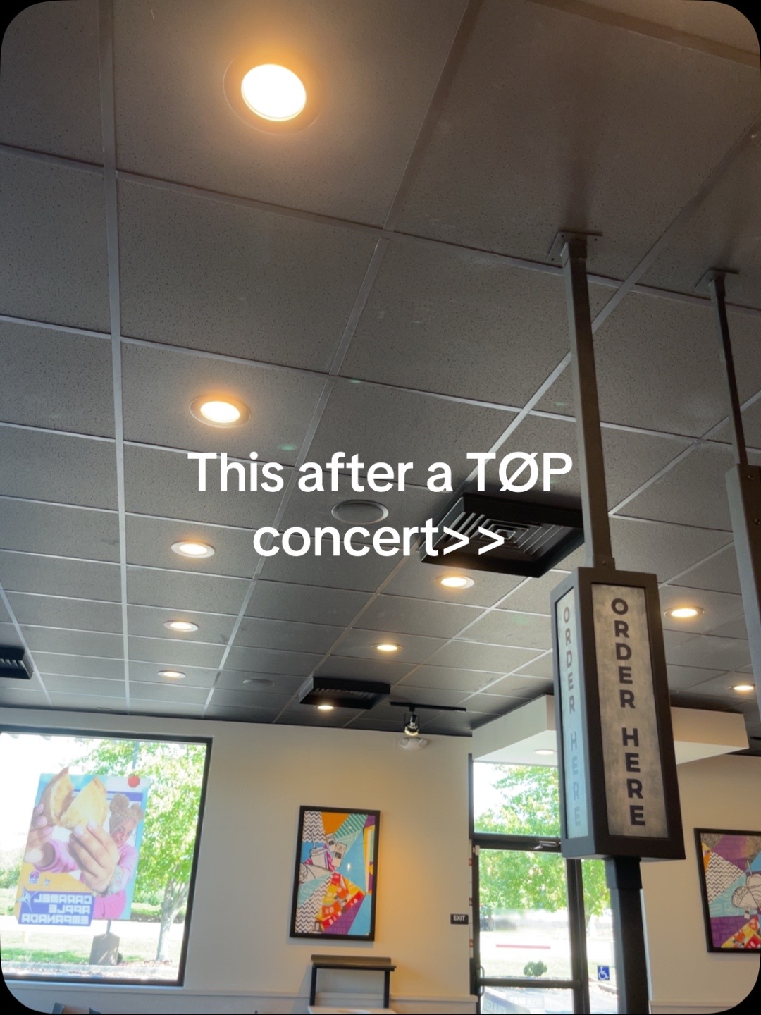 @🫡