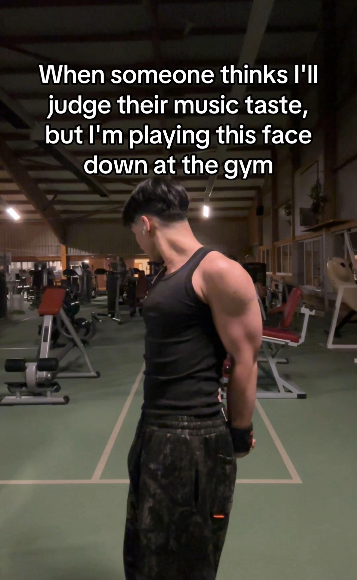 @ThomyGains