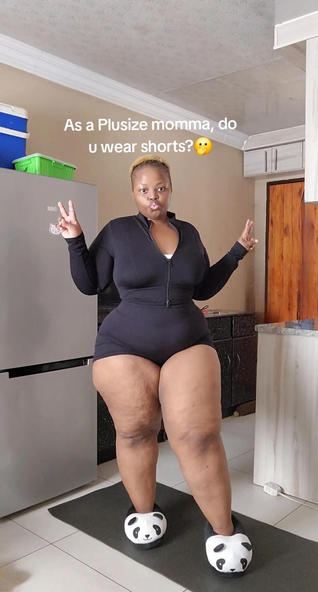 @Kat N |Plusize Fitness Babe💋