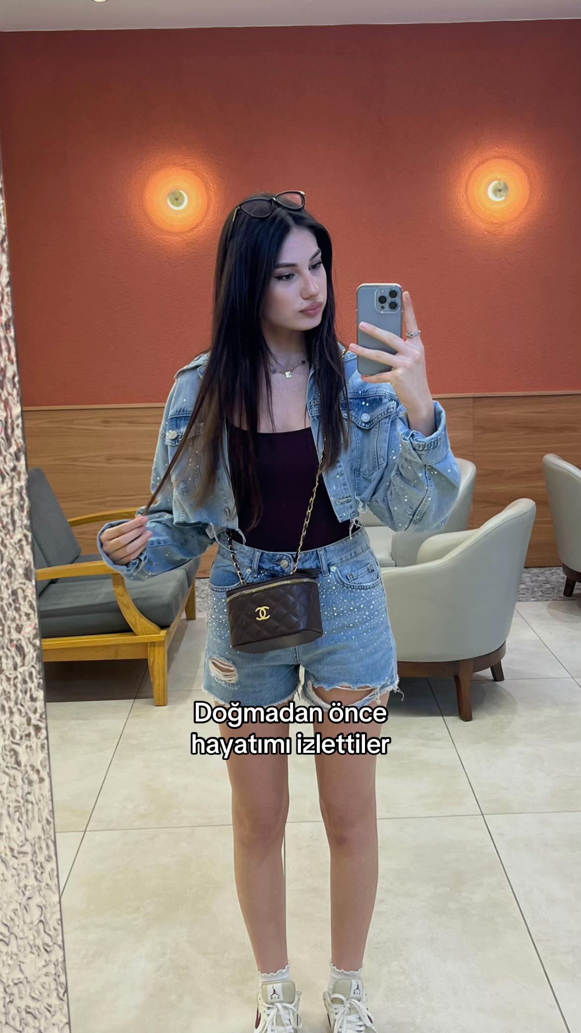 @ekrin🪼