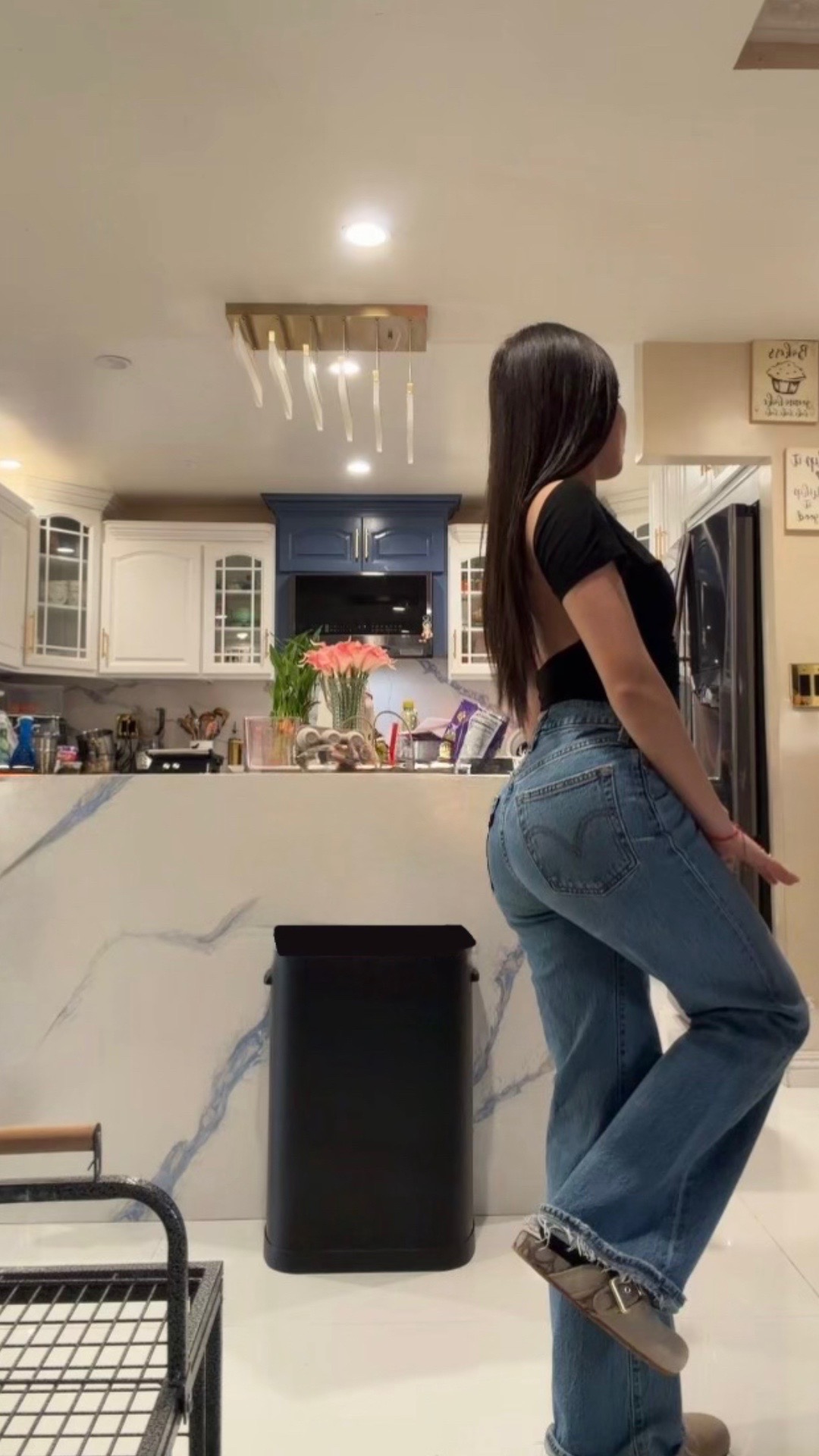 @█████████