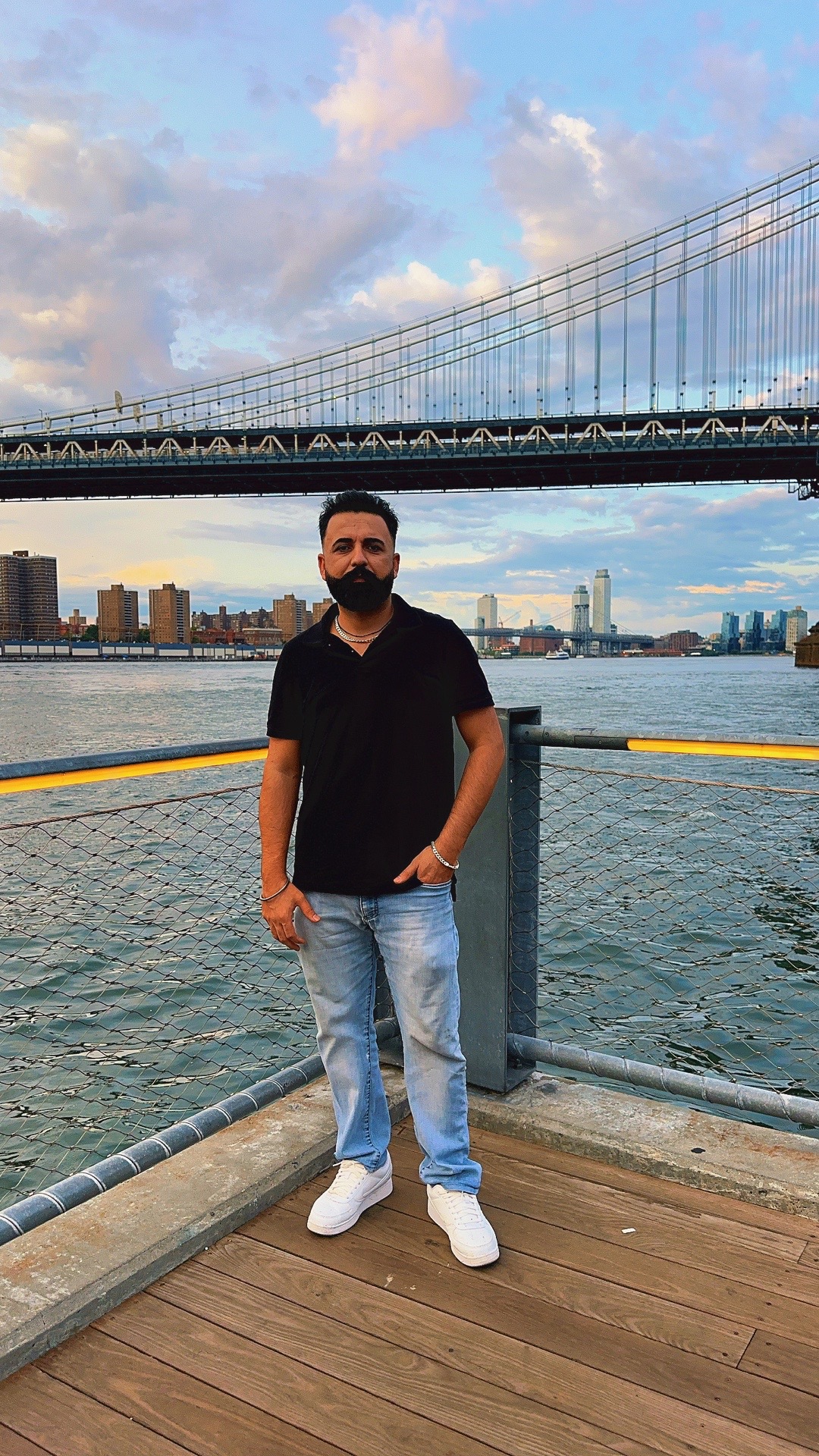 @Desi in New York 🇺🇸