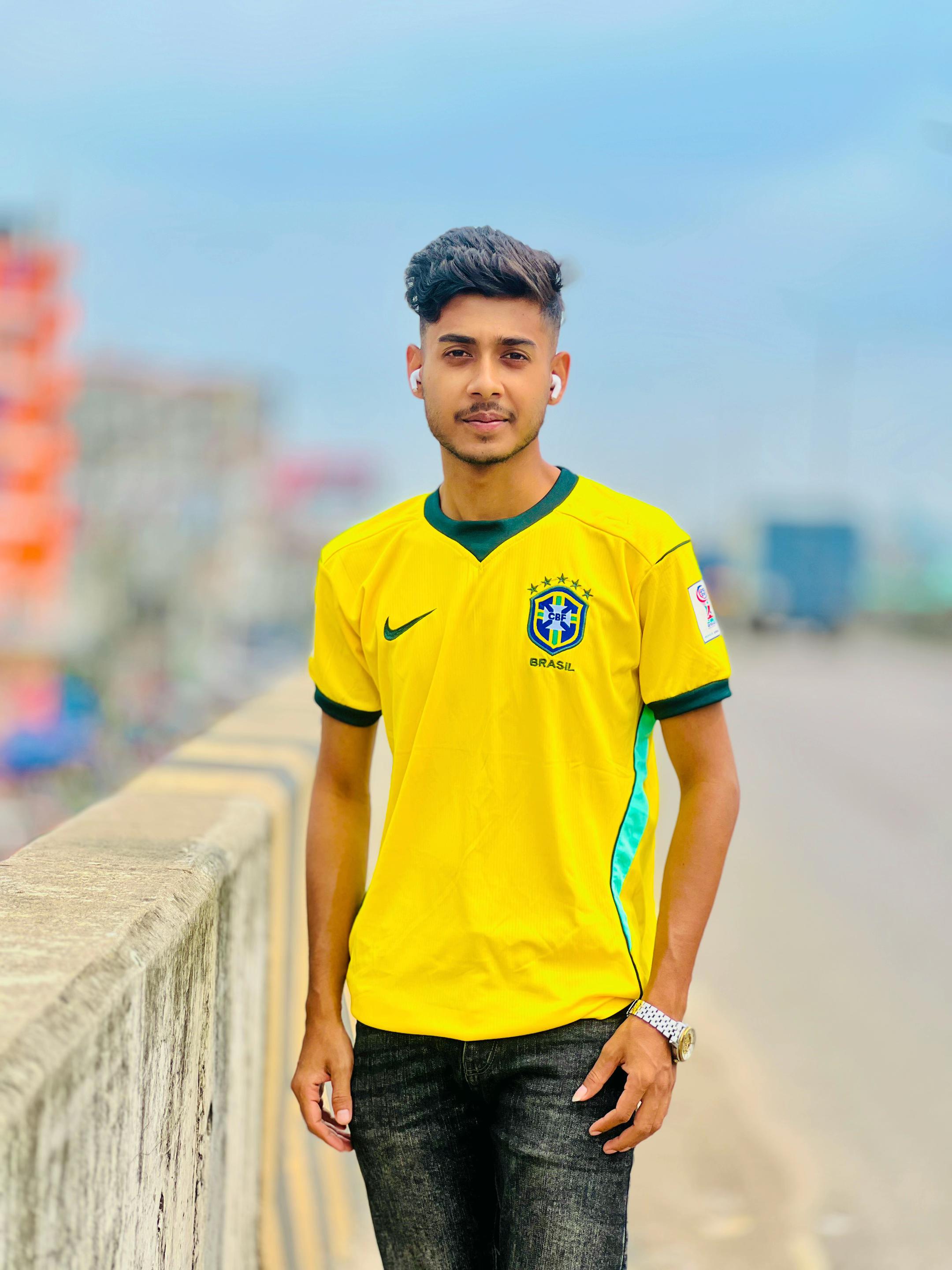 @Razuan__44