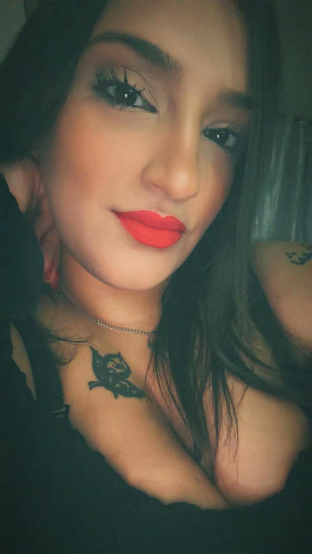 @Angela Garcea