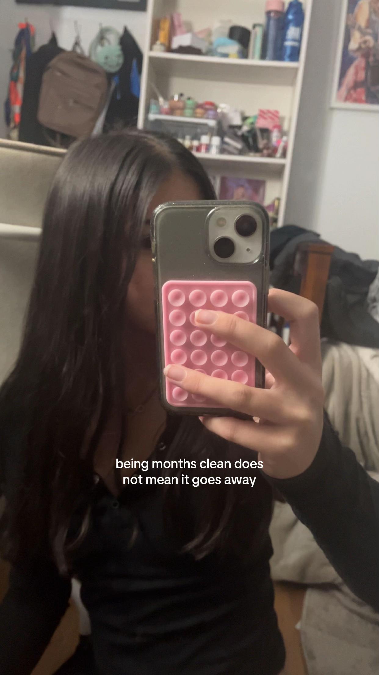 @☹︎